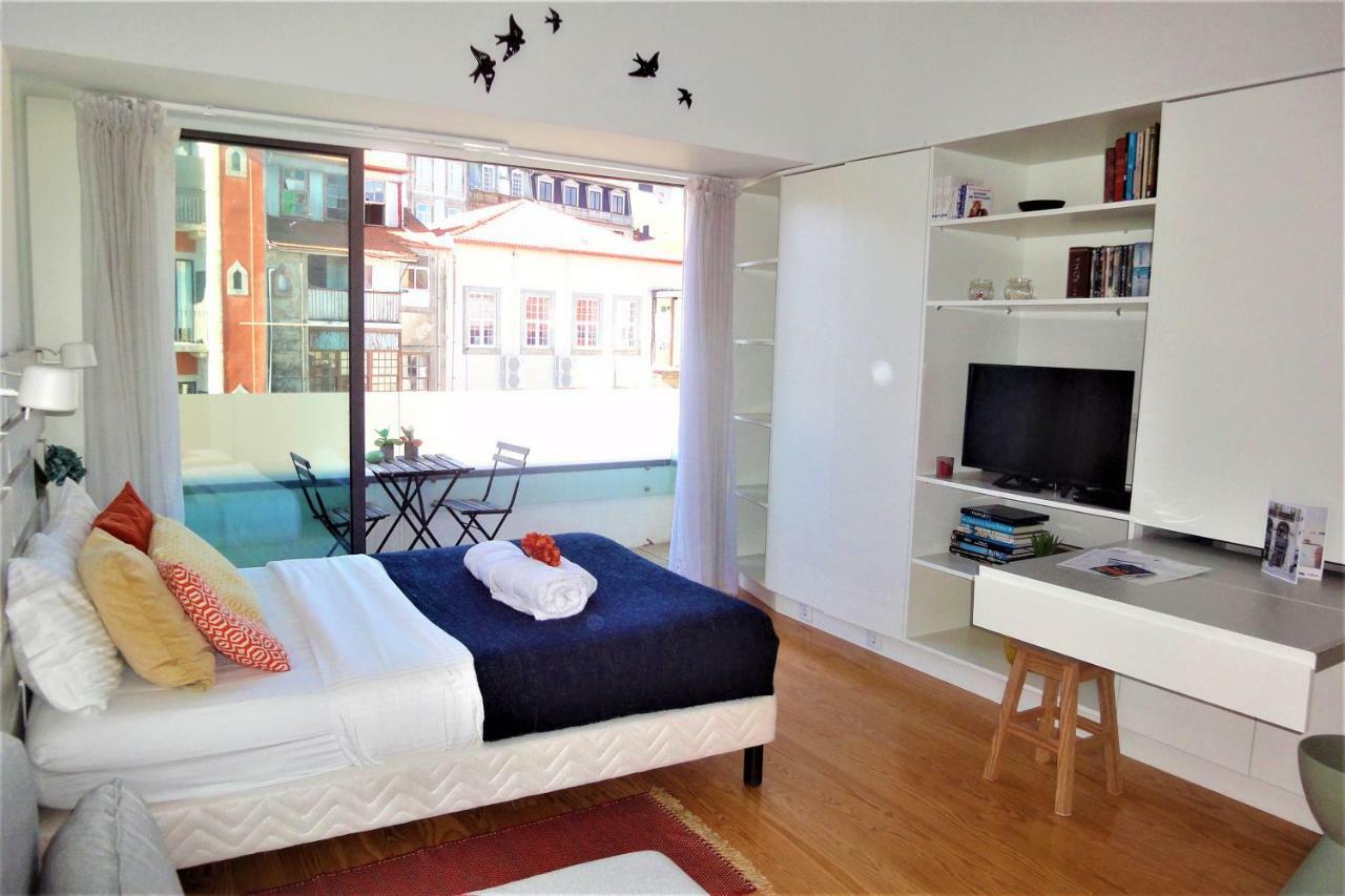 Porto Sunny Terrace Almada Apartment Exterior photo